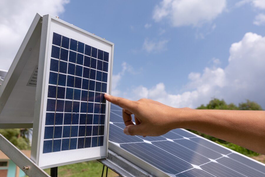 solar panels in Pakistan