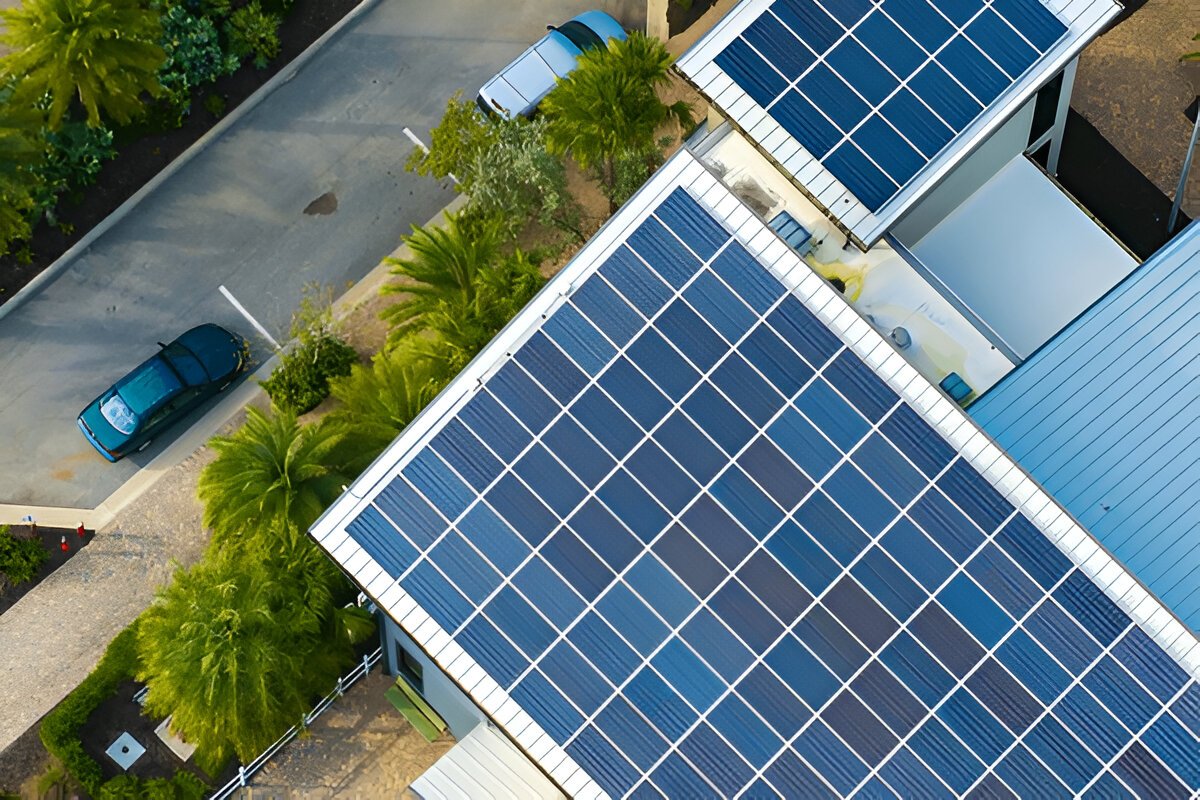 benefits of solar energy in urban areas